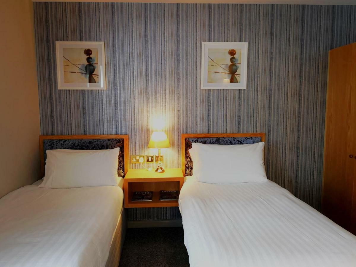 Mellon Country Inn Hotel Omagh Eksteriør billede